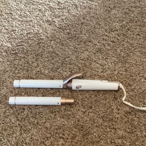 T3 White Curling Iron with wand attachment